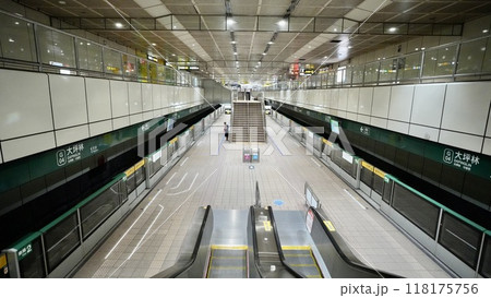 台北MRT駅構内イメージ 118175756