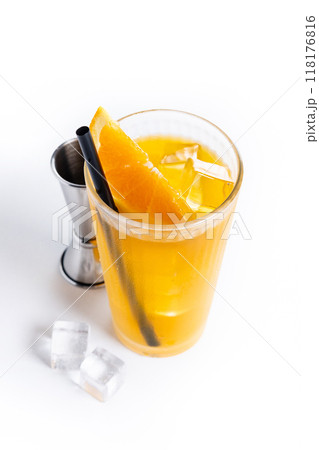 Orange vodka cocktail (screwdriver cocktail) isolated on white background Orange vodka cocktail (screwdriver cocktail) isolated on white background 118176816