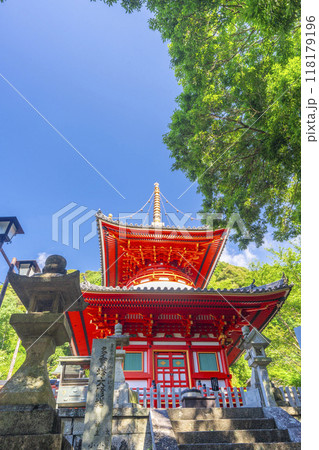 奈良　朝護孫子寺　多宝塔 118179196