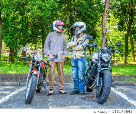 バイクライフ バイク仲間でツーリング バイクライフ バイク仲間でツーリング 118179642