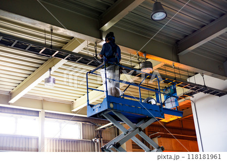 LED高天井用照明器具 取付工事 118181961