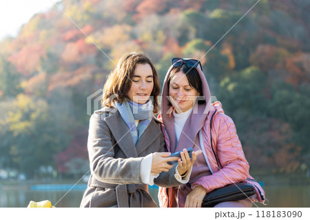 日本観光  インバウンド  外国人観光客 118183090