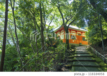 奈良　朝護孫子寺　開山堂 118184058