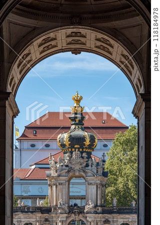 Crown gate of Zwinger palace complex with gardens, one of the most important buildings of the Baroque period in Dresden, Germany Crown gate of Zwinger palace complex with gardens, one of the most important buildings of the Baroque period in Dresden, Germany 118184978
