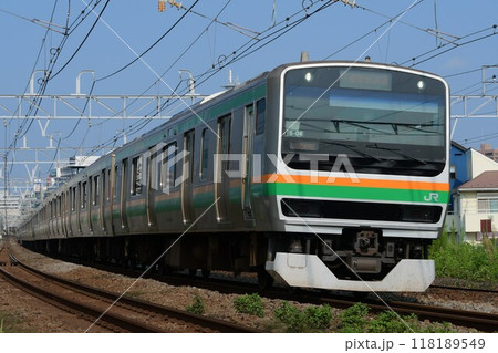 E231系1000番台 東海道線 S-04編成 の写真素材 [118189549] - PIXTA