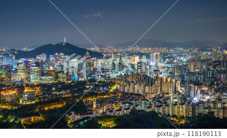 韓国ソウルの都市夜景 韓国ソウルの都市夜景 118190113
