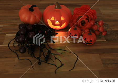 ハロウィンイメージ飾り 118194316