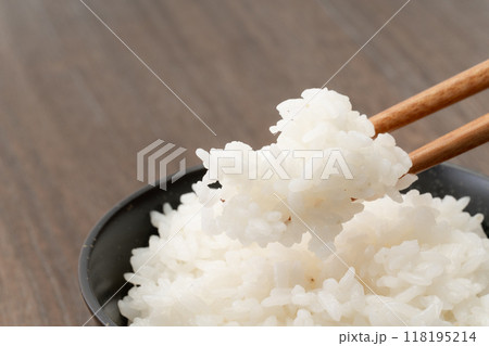 美味しそうなご飯のクローズアップ 美味しそうなご飯のクローズアップ 118195214