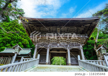 金華山黄金山神社随神門 118195848