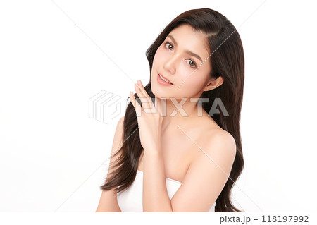 Beautiful young asian woman with clean fresh skin on white background, Face care, Facial treatment, Cosmetology, beauty and spa, Asian women portrait. Beautiful young asian woman with clean fresh skin on white background, Face care, Facial treatment, Cosmetology, beauty and spa, Asian women portrait. 118197992