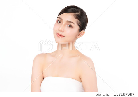 Beautiful young asian woman with clean fresh skin on white background, Face care, Facial treatment, Cosmetology, beauty and spa, Asian women portrait. 118197997