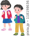 ガッシュ画の登校中の小学生 118198636