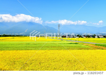 伊那市美篶/ナイスロード付近より木曽駒ケ岳方面を望む(長野県伊那市)【2024.9】 伊那市美篶/ナイスロード付近より木曽駒ケ岳方面を望む(長野県伊那市)【2024.9】 118201437