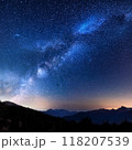 高原から見る夏の天の川 118207539