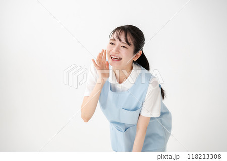 女性保育士 介護 福祉 女性保育士 介護 福祉 118213308