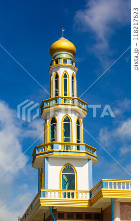 Muslim mosque in blue sky 118217623