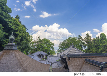 生駒山寳山寺(宝山寺)　境内を見下ろす 118218869