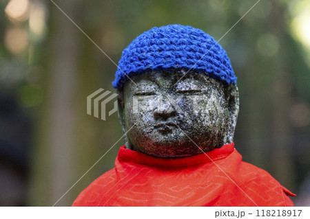 寳山寺(宝山寺)　奥の院への参道 118218917