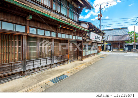 福井県　大野市　寺町の町並み 118219671