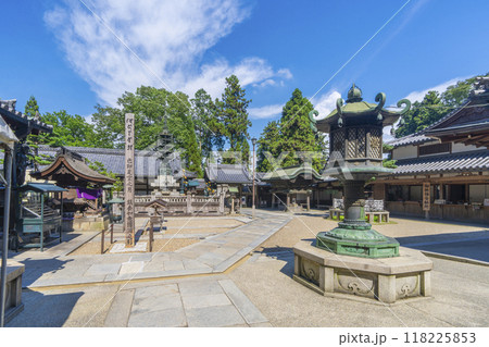 寳山寺(宝山寺) 広い境内 寳山寺(宝山寺) 広い境内 118225853