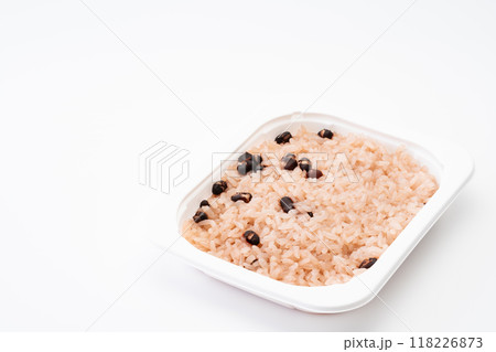 パック詰めの赤飯 118226873
