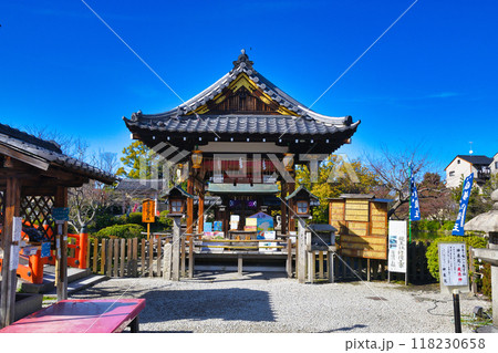 神泉苑 　善女龍王社（京都市中京区） 118230658