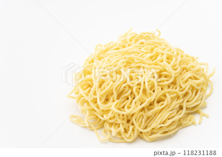 生の中太ちぢれ麺 生の中太ちぢれ麺 118231188