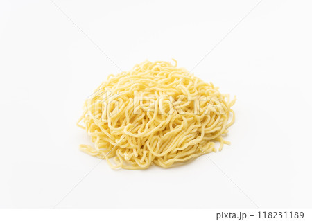 生の中太ちぢれ麺 生の中太ちぢれ麺 118231189