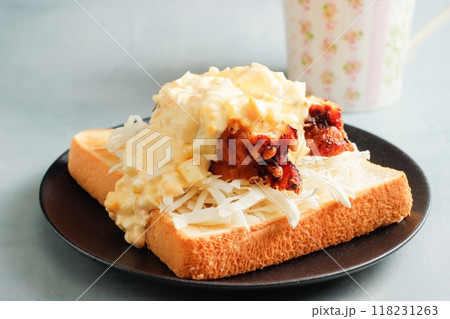 チキン南蛮オープンサンド チキン南蛮オープンサンド 118231263