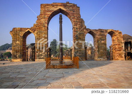 クトゥプミナール 118231660