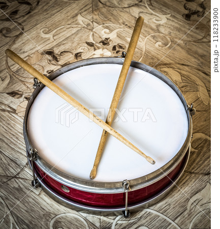 Pioneer drum and sticks Pioneer drum and sticks 118233900