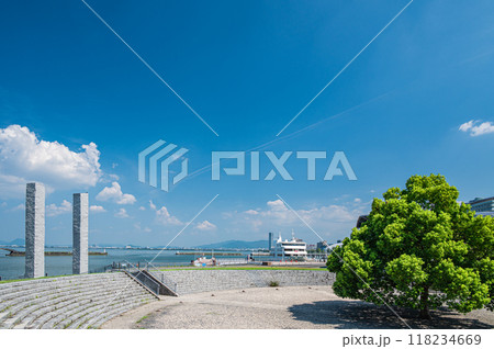 浜大津の公園風景　滋賀県大津市 118234669
