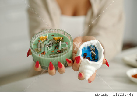Woman With Aroma Handmade Candles Woman With Aroma Handmade Candles 118236448