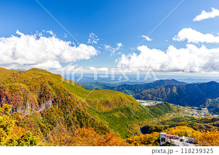 栃木県・奥日光 明智平から望む秋の絶景 栃木県・奥日光 明智平から望む秋の絶景 118239325