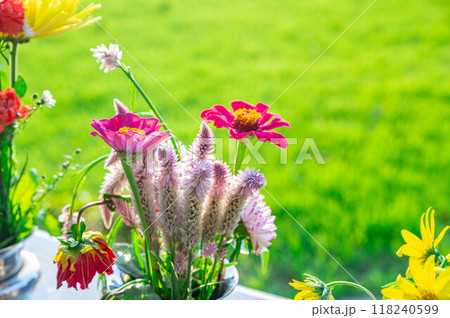 お墓の花 118240599