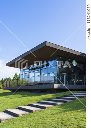 【縦写真】スターバックスコーヒー 富山環水公園店 118241059