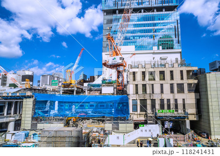 日本の東京都市景観 山手線が…さよなら渋谷駅西口…そして、渋谷駅西口上空施設新築計画始動!…=11日 日本の東京都市景観 山手線が…さよなら渋谷駅西口…そして、渋谷駅西口上空施設新築計画始動!…=11日 118241431