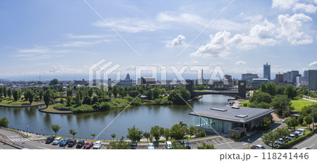 富山県富山市のパノラマ風景 118241446