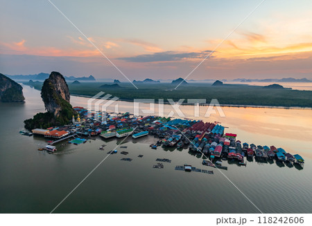 Panorama of Koh Panyee island,  Fisherman village, Phang Nga, Ao Phang Nga National Park, Thailand Panorama of Koh Panyee island,  Fisherman village, Phang Nga, Ao Phang Nga National Park, Thailand 118242606