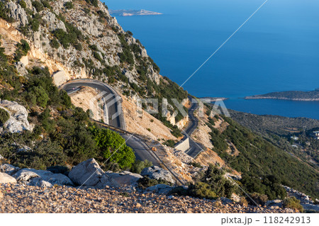 Summer landscape photo with a mountain road 118242913