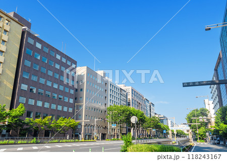 京都御池通　高倉御池交差点付近 118243167