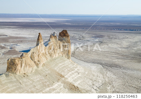 Beautiful Mangystau landscape, Kazakhstan. Ak Orpa pinnacles view, Bozzhira valley 118250463