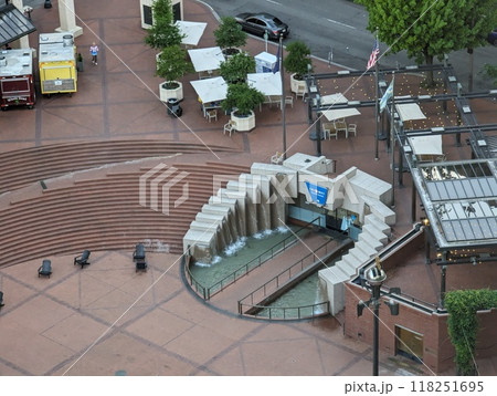 Portland, Oregon, USA - 05.14.2024: Pioneer Courthouse Square in downtown Portland, Oregon 118251695
