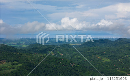 Many windmills next tol lake on green mountain  Many windmills next tol lake on green mountain  118251698