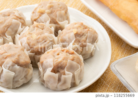 シュウマイのクローズアップ 118255669