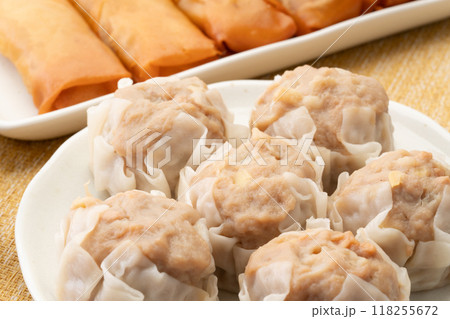 点心セットのシュウマイのクローズアップ 118255672