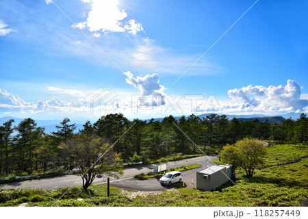 《長野県》国道299号メルヘン街道 日向木場展望台からの風景 《長野県》国道299号メルヘン街道 日向木場展望台からの風景 118257449