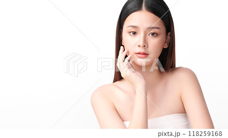 Beautiful young asian woman with clean fresh skin on white background, Face care, Facial treatment, Cosmetology, beauty and spa, Asian women portrait. 118259168