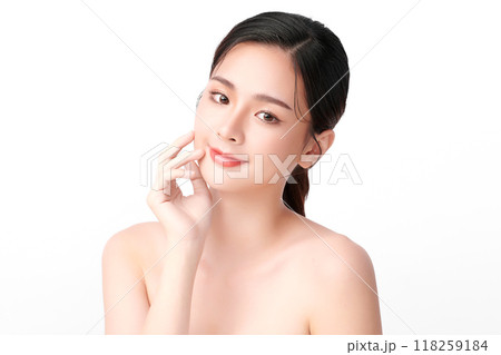 Beautiful young asian woman with clean fresh skin on white background, Face care, Facial treatment, Cosmetology, beauty and spa, Asian women portrait. 118259184
