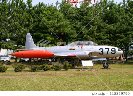 用途廃止展示される航空自衛隊の練習機T-33A 用途廃止展示される航空自衛隊の練習機T-33A 118259790